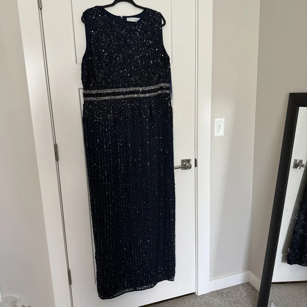MAC DUGGAL $398 Sequined Sleeveless High Neck Column Gown Dress Navy Size 16 - Picture 3 of 8
